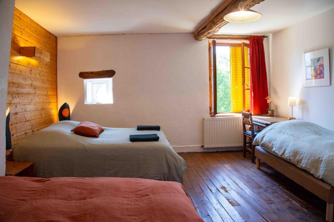 Bed and Breakfast Les Soleils Mérinchal Exterior foto