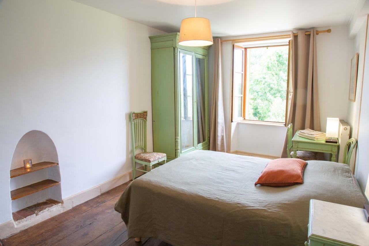 Bed and Breakfast Les Soleils Mérinchal Exterior foto