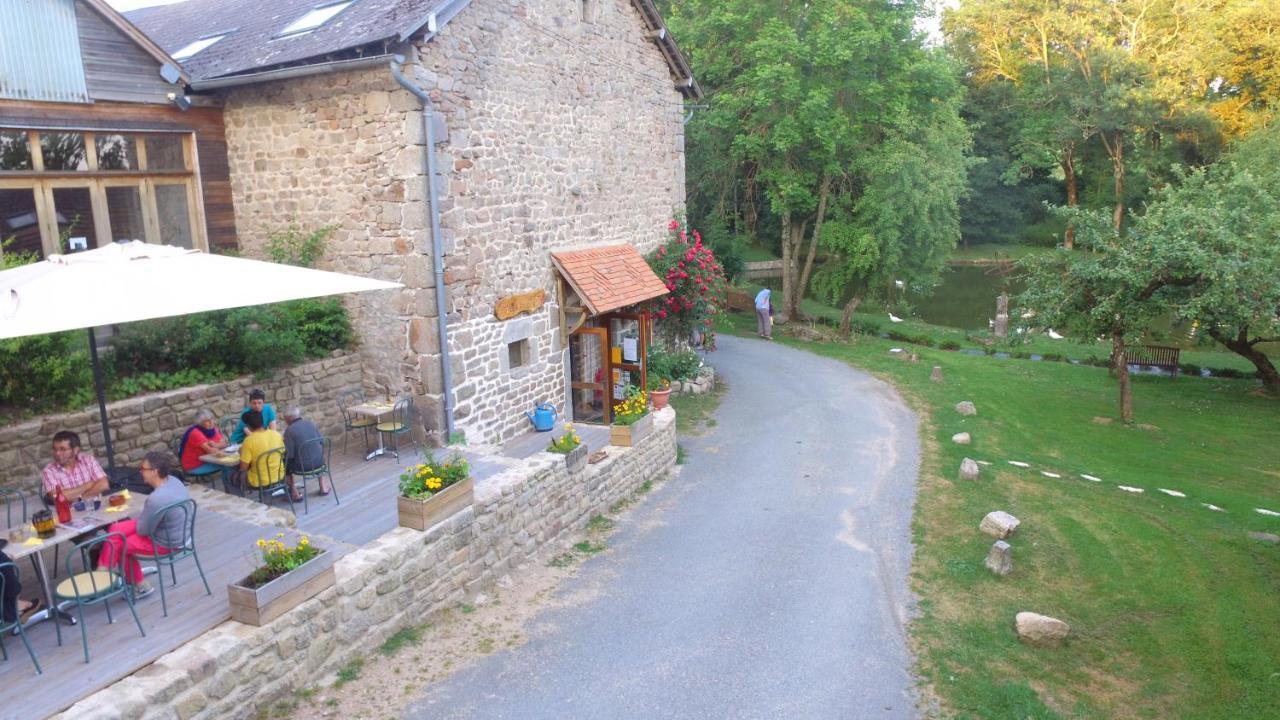 Bed and Breakfast Les Soleils Mérinchal Exterior foto